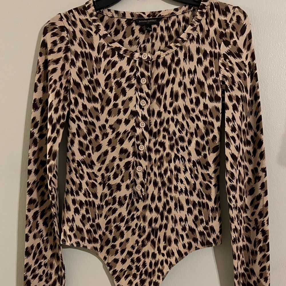leopard print button down bodysuit